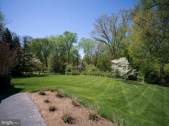 454 MORENO RD, Wynnewood, PA 19096