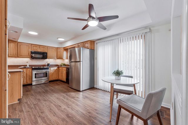 13202 MOSS RANCH LN, Fairfax, VA 22033