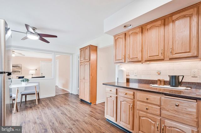 13202 MOSS RANCH LN, Fairfax, VA 22033