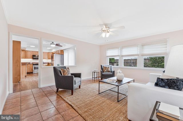 13202 MOSS RANCH LN, Fairfax, VA 22033