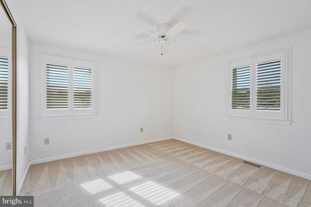 13202 MOSS RANCH LN, Fairfax, VA 22033