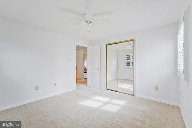 13202 MOSS RANCH LN, Fairfax, VA 22033