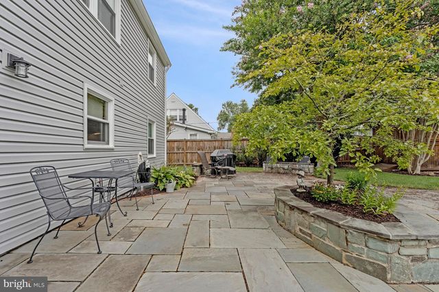 13202 MOSS RANCH LN, Fairfax, VA 22033