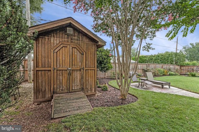 13202 MOSS RANCH LN, Fairfax, VA 22033