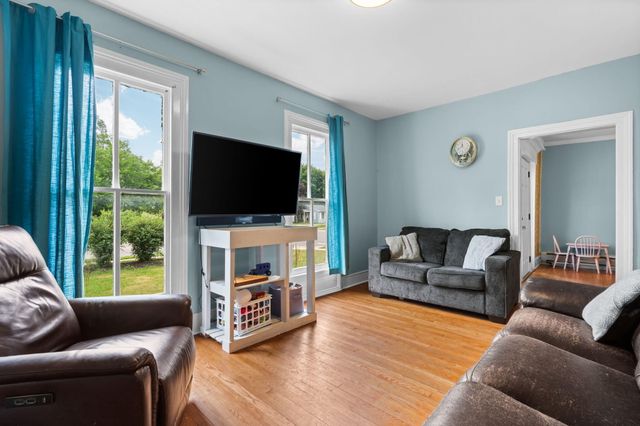 1396 E Forest Avenue, Ypsilanti, MI 48198