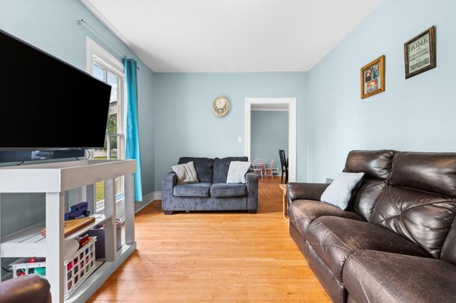 1396 E Forest Avenue, Ypsilanti, MI 48198