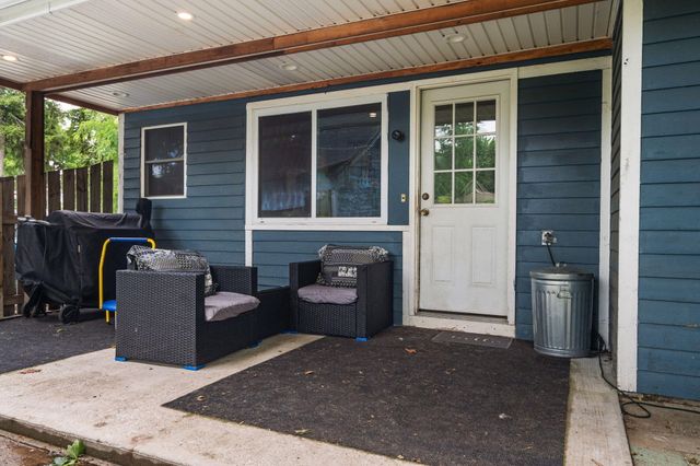 1396 E Forest Avenue, Ypsilanti, MI 48198