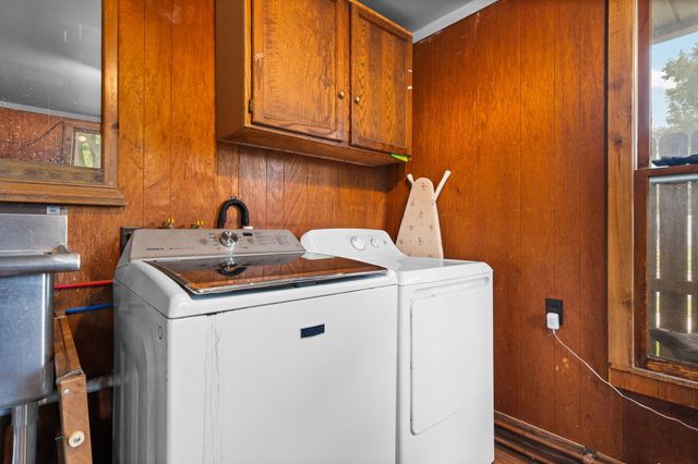 1396 E Forest Avenue, Ypsilanti, MI 48198