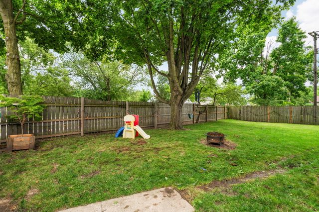 1396 E Forest Avenue, Ypsilanti, MI 48198