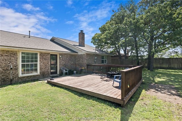 1103 Austin Avenue, College Station, TX 77845
