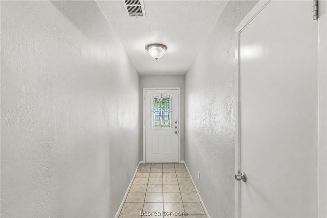 1103 Austin Avenue, College Station, TX 77845