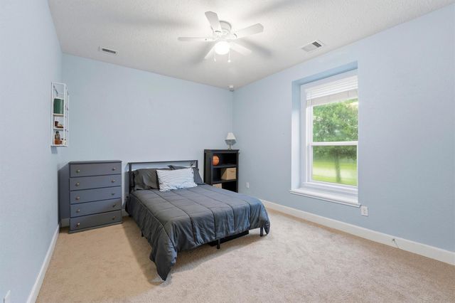 3502 Saxton Green Road, Pearland, TX 77584
