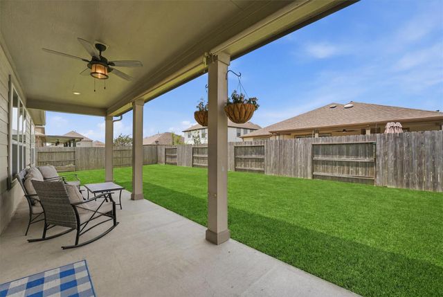 3502 Saxton Green Road, Pearland, TX 77584