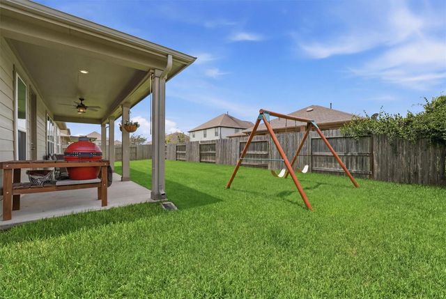 3502 Saxton Green Road, Pearland, TX 77584