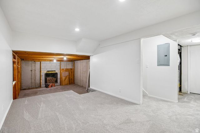 5879 W DIXIE DR, West Valley City, UT 84128