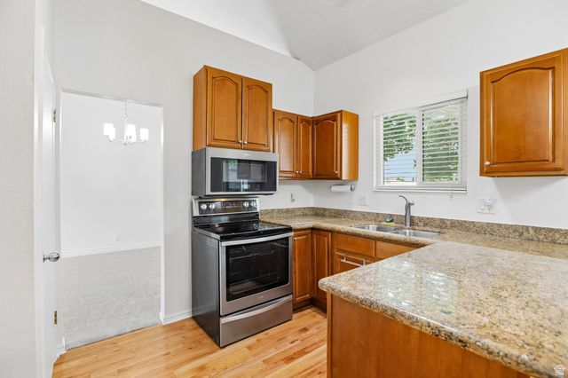 5879 W DIXIE DR, West Valley City, UT 84128