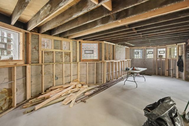 6433 S Sangamon Street, Chicago, IL 60621