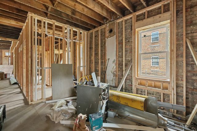 6433 S Sangamon Street, Chicago, IL 60621