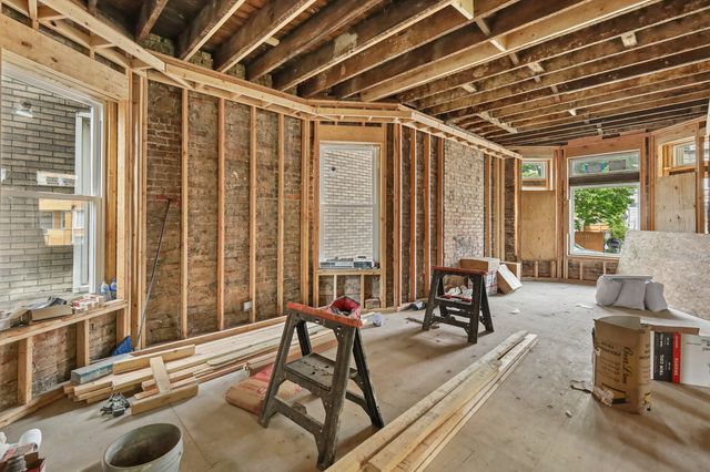 6433 S Sangamon Street, Chicago, IL 60621