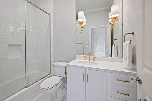 18663 Santa Maria Dr, Saint George, LA 70809