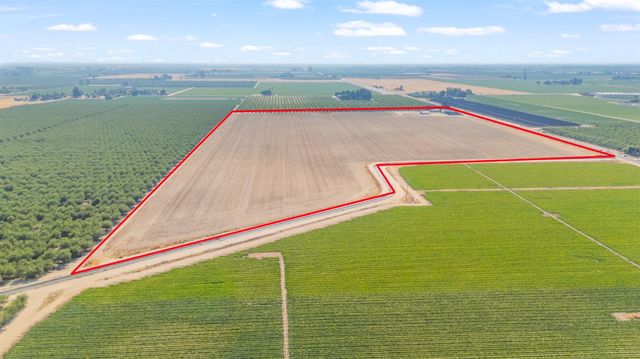 12737 Westside, Livingston, CA 95334