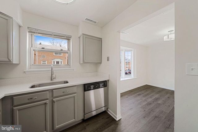 1871 ADDISON RD S, District Heights, MD 20747