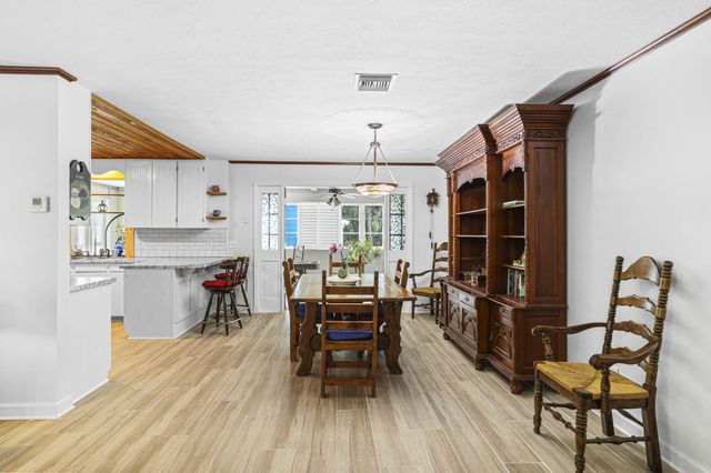 7370 SW Rattlesnake Run, Palm City, FL 34990