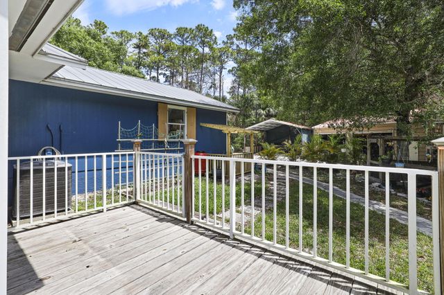 7370 SW Rattlesnake Run, Palm City, FL 34990