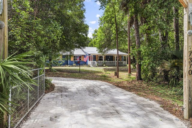 7370 SW Rattlesnake Run, Palm City, FL 34990