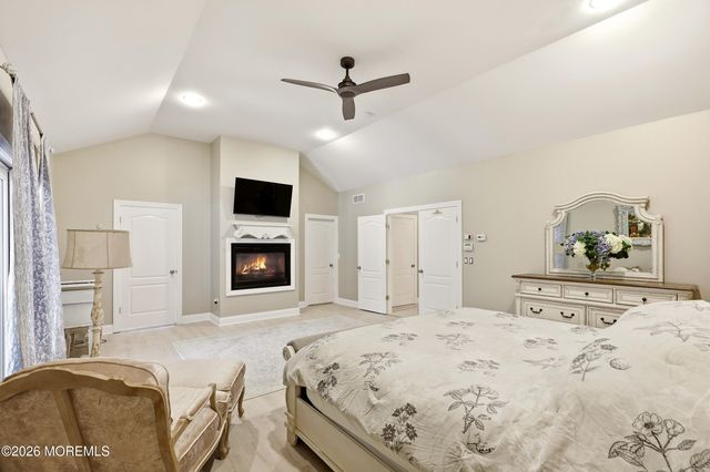 1787 Kathleen Court, Toms River, NJ 08755
