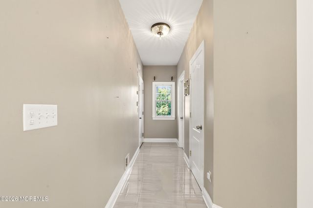 1787 Kathleen Court, Toms River, NJ 08755