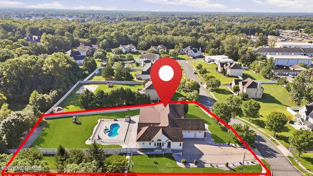1787 Kathleen Court, Toms River, NJ 08755