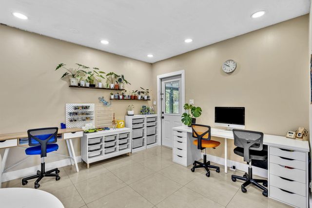 721 FAIRWAY Drive, Plantation, FL 33317