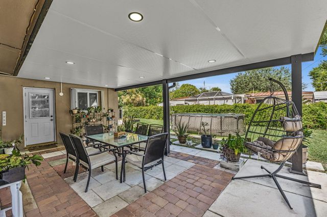 721 FAIRWAY Drive, Plantation, FL 33317
