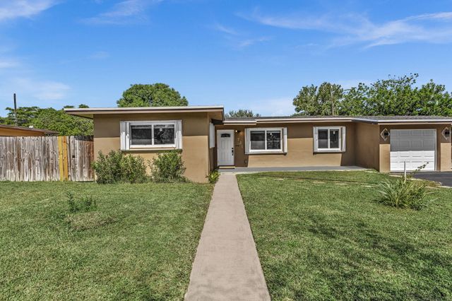 721 FAIRWAY Drive, Plantation, FL 33317