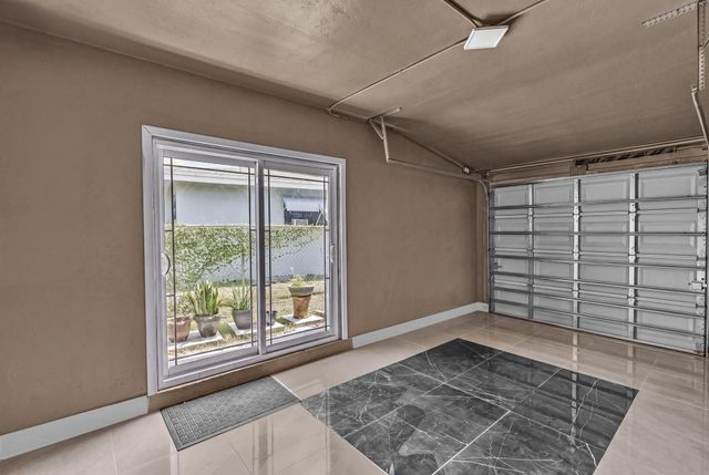 721 FAIRWAY Drive, Plantation, FL 33317