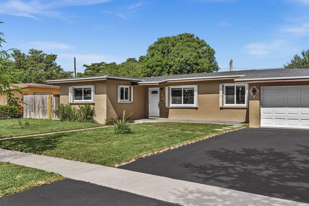721 FAIRWAY Drive, Plantation, FL 33317