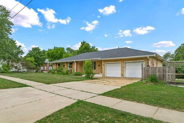 334 Margaret Street, Eau Claire, WI 54701