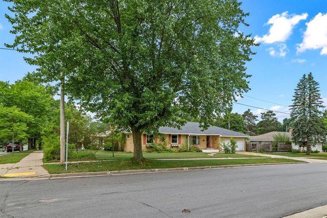 334 Margaret Street, Eau Claire, WI 54701