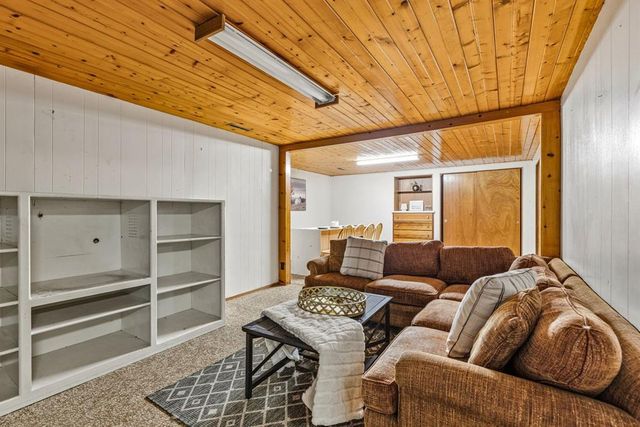 334 Margaret Street, Eau Claire, WI 54701