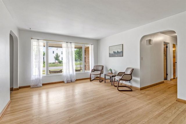 334 Margaret Street, Eau Claire, WI 54701