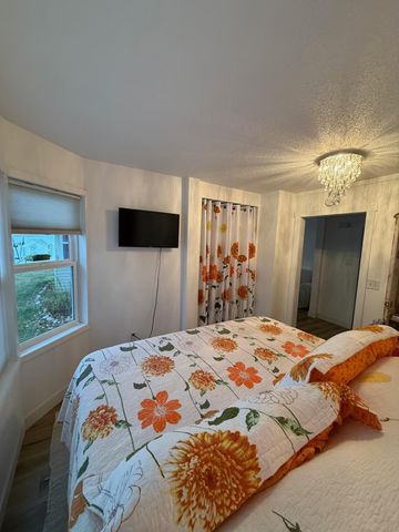 1590 W Lake Drive, Detroit Lakes, MN 56501