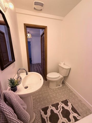 1590 W Lake Drive, Detroit Lakes, MN 56501