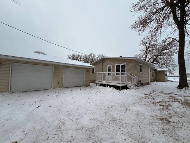1590 W Lake Drive, Detroit Lakes, MN 56501