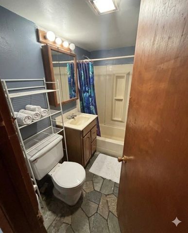 18821 Brownsville Street, Calvin Twp, MI 49031