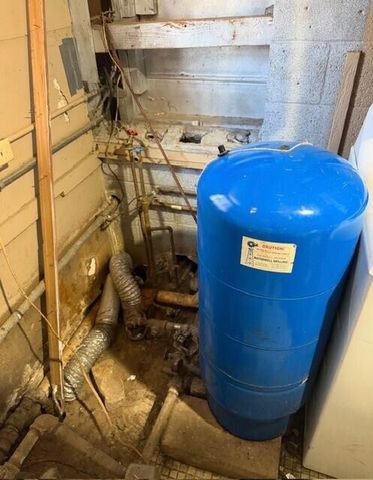 18821 Brownsville Street, Calvin Twp, MI 49031