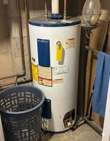 18821 Brownsville Street, Calvin Twp, MI 49031