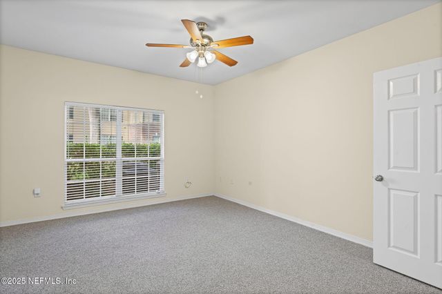 7800 POINT MEADOWS Drive 918, Jacksonville, FL 32256