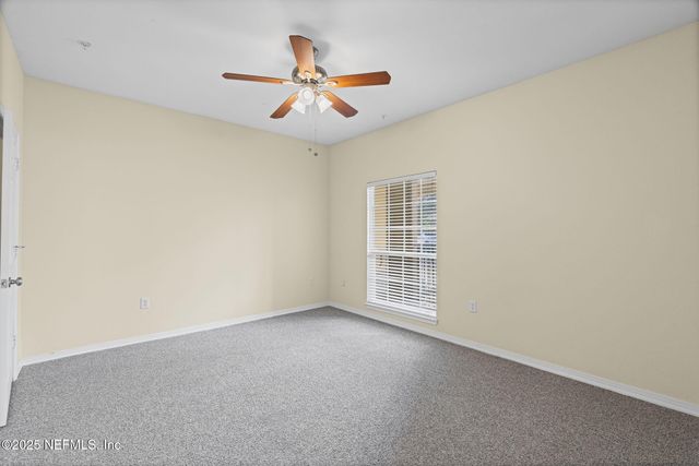 7800 POINT MEADOWS Drive 918, Jacksonville, FL 32256