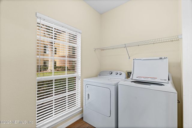 7800 POINT MEADOWS Drive 918, Jacksonville, FL 32256